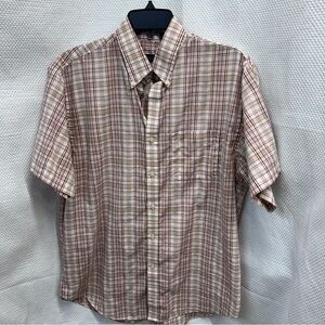 VanHeusen Men's Plaid‎ Short Sleeve Shirt size medium